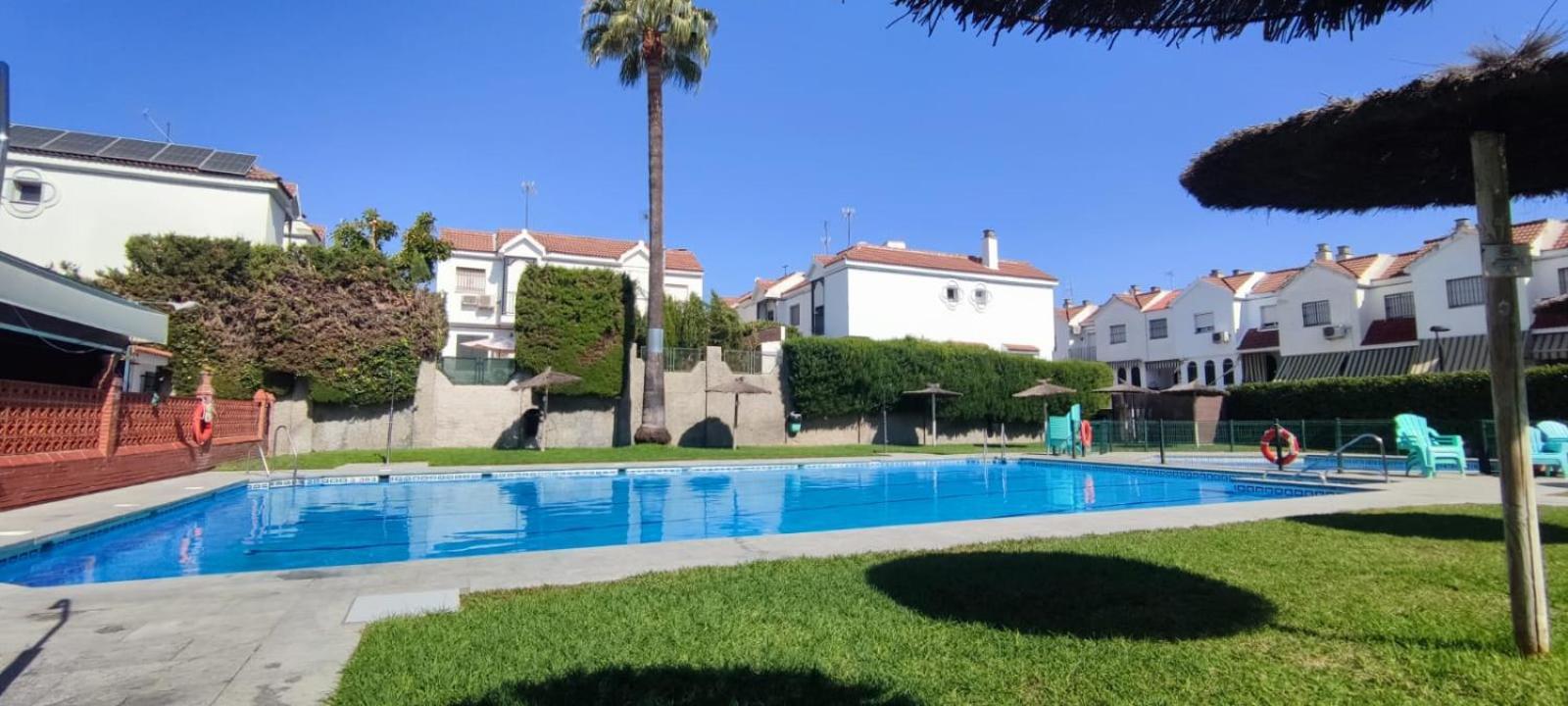 Apartamento Villa Rizos Mairena del Aljarafe Exterior foto